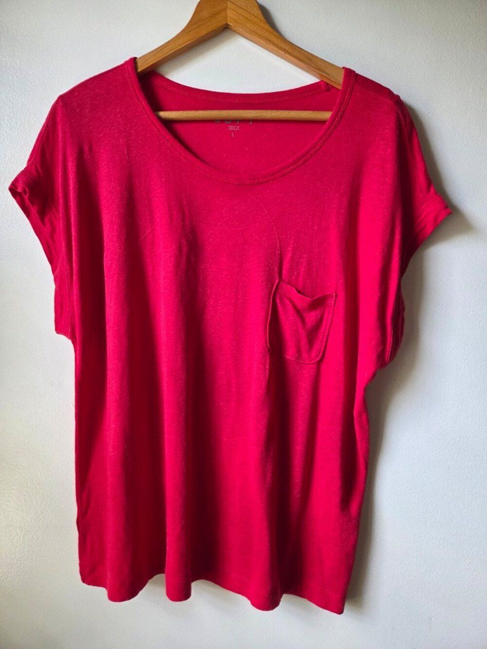 EUC LOFT RED LINEN BLEND CAP SLEEVES TEE SIZE LARGE